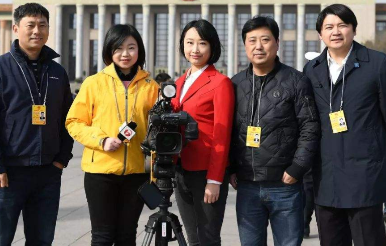 （本地）习近平出席亚太经合组织第二十三次领导人非正式会议并发表重要讲话